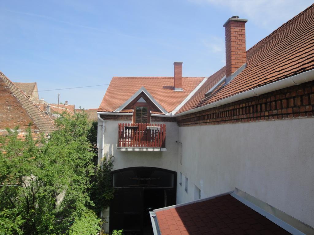 Guest house Ringhofer Vendégház Sopron Exterior foto